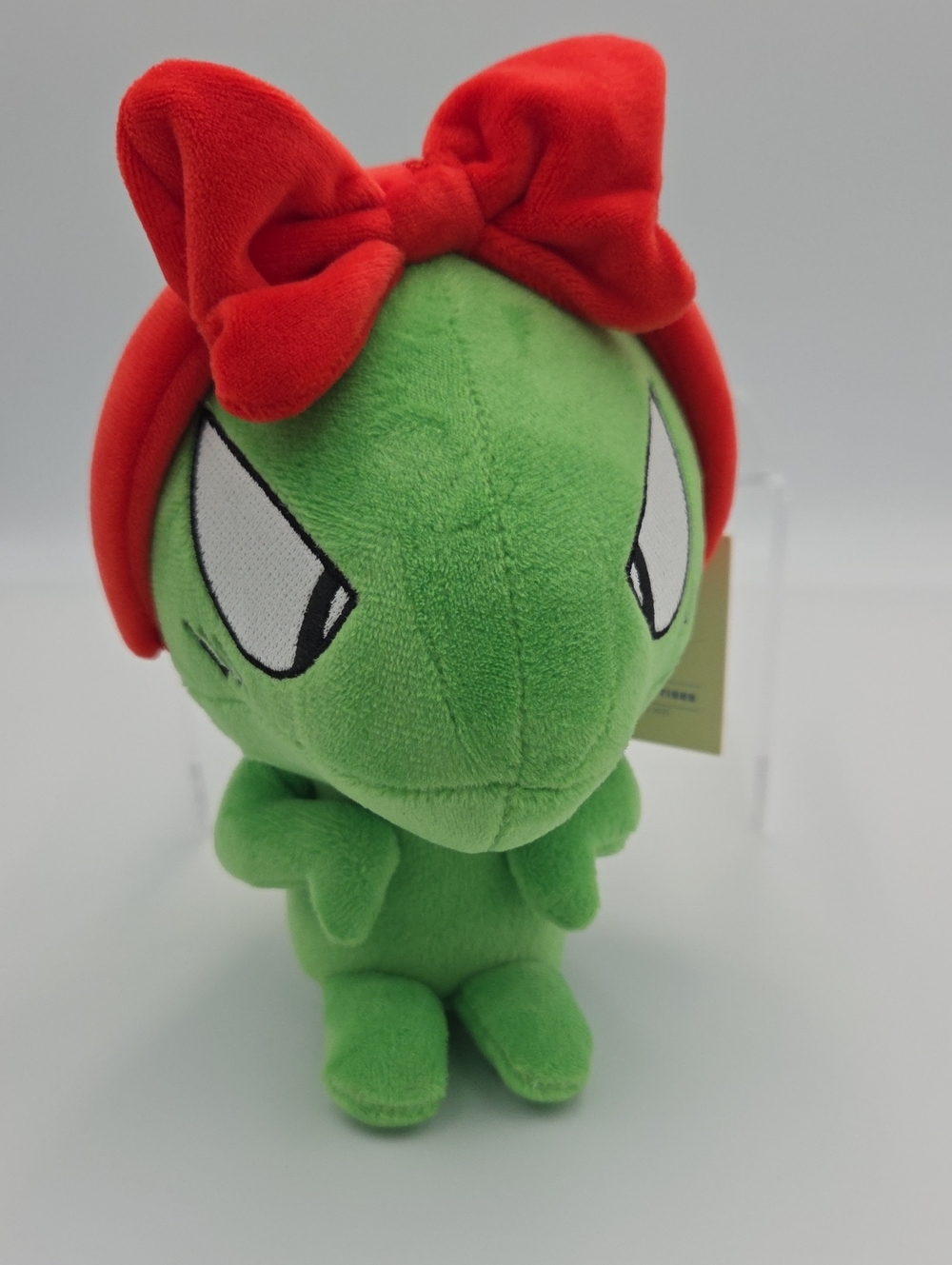 MAKESHIP Bugtopia Tulip Mantis Green Plush Toy with Red Bow Nwts